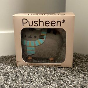 Pusheen Vinyl Figure- Exclusive to Pusheen Box Winter 2016